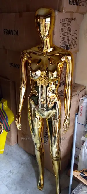 Straight Hands Gold Chrome G6 Female Mannequins