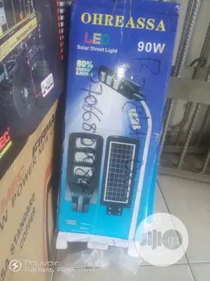 90W Solar Streets Light