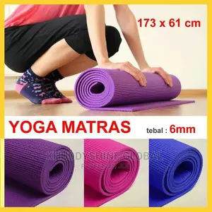 6mm Yoga Mat With Carrier Bag (Color Varies)