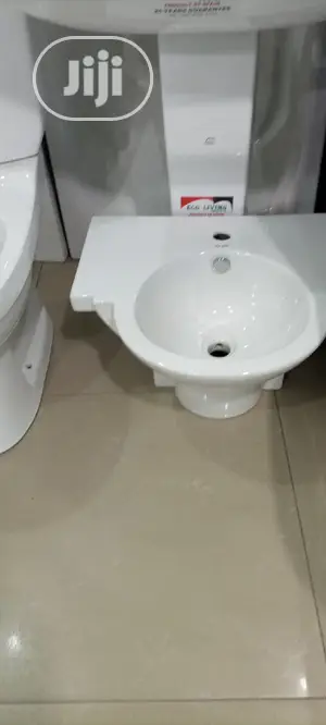 England Wash Handbasins