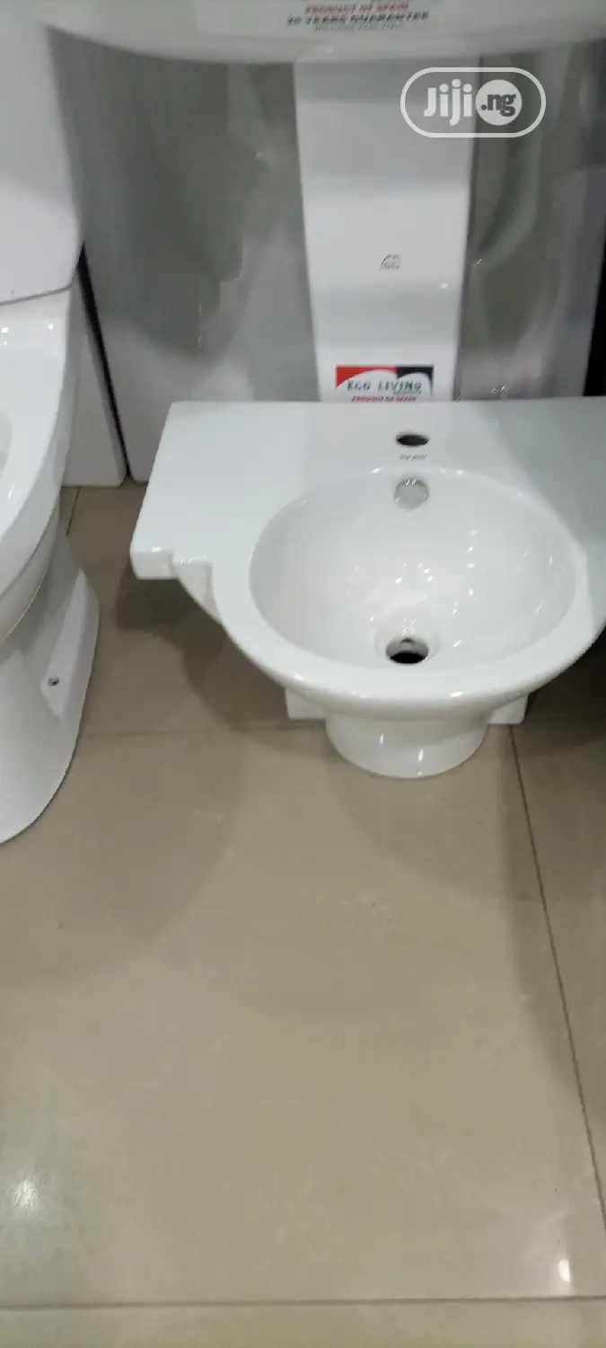 England Wash Handbasins