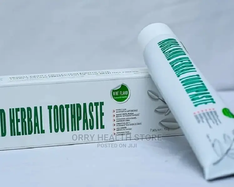 Herbal Toothpaste Strengthens Tooth