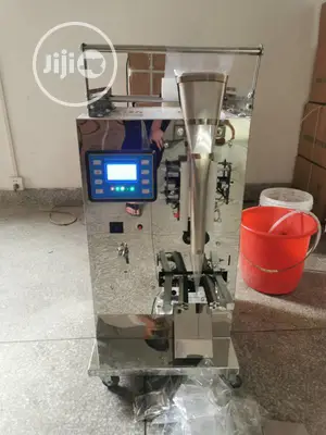 Liquid Filling and Packaging Machine