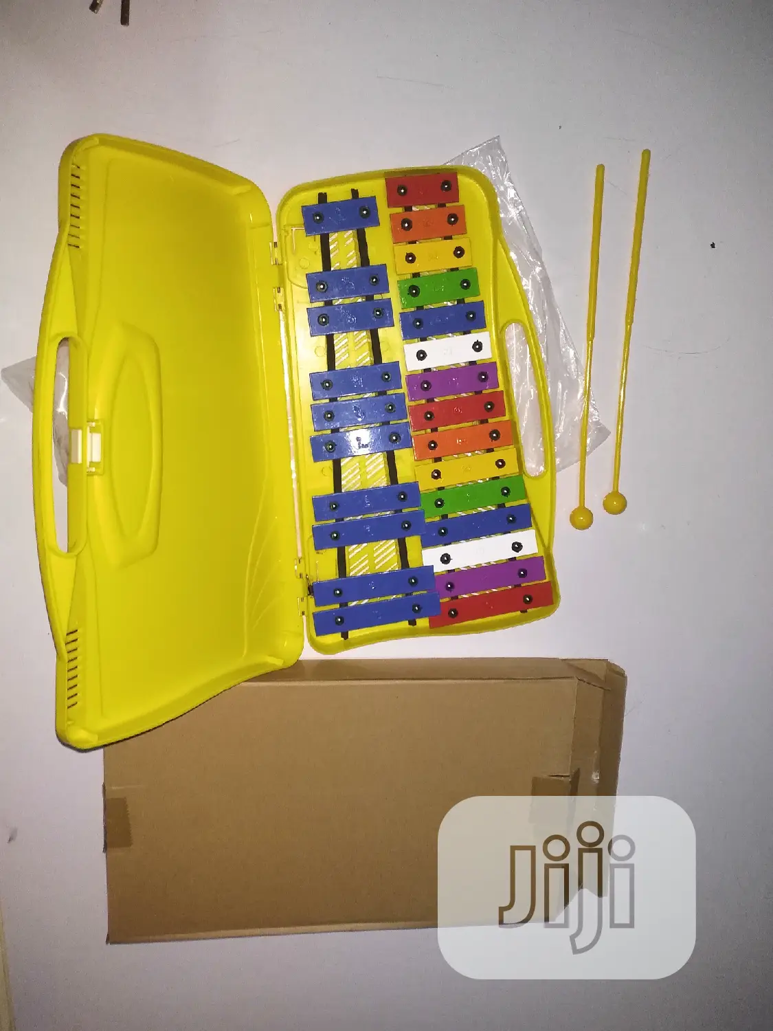Hallmark-Uk High Quality Academic Xylophone.