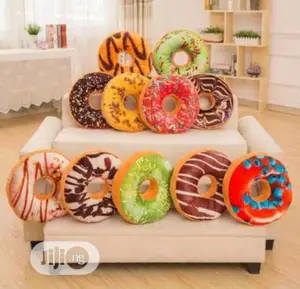 Doughnut Design Throw Pillow