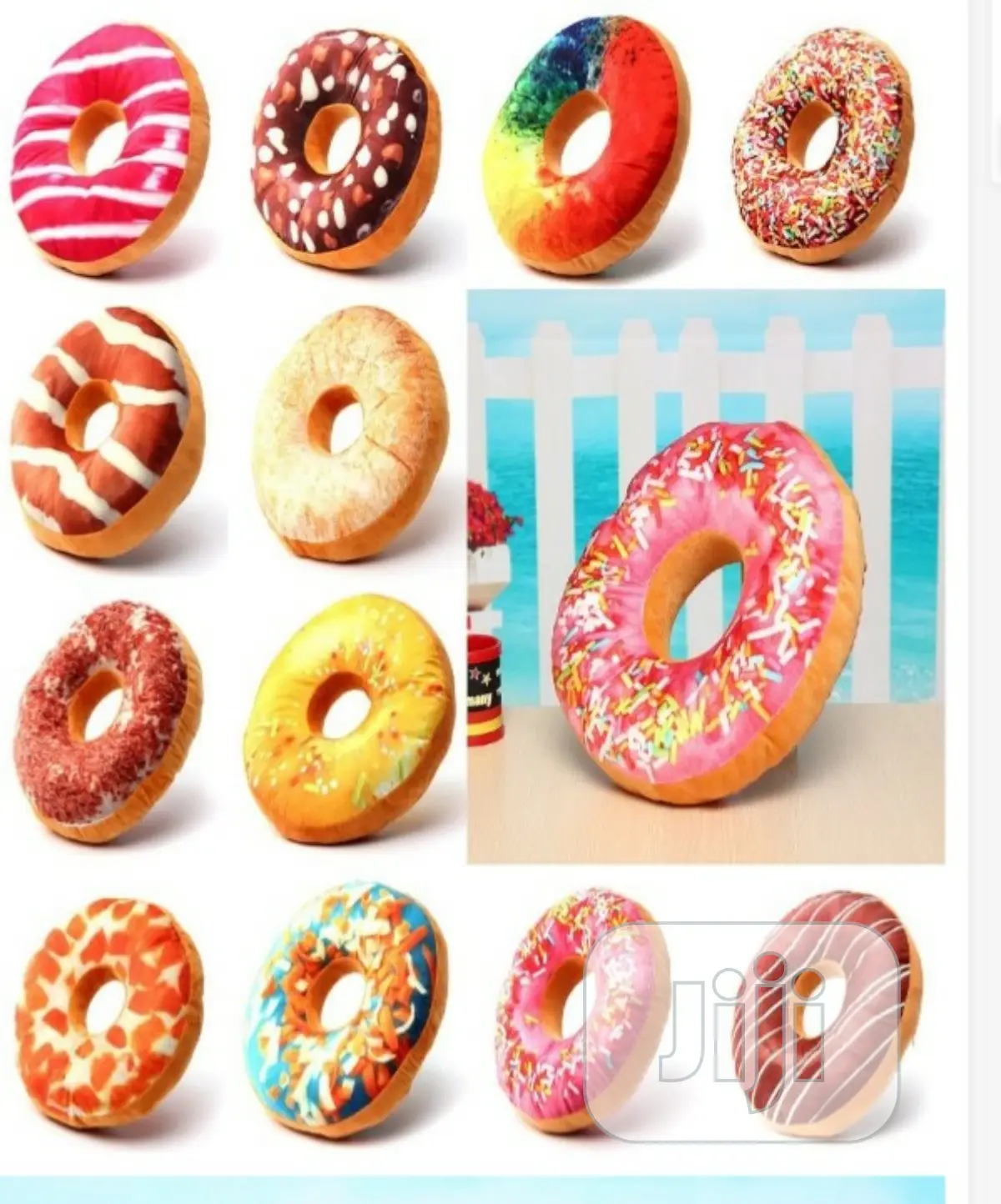Doughnut Design Throw Pillow
