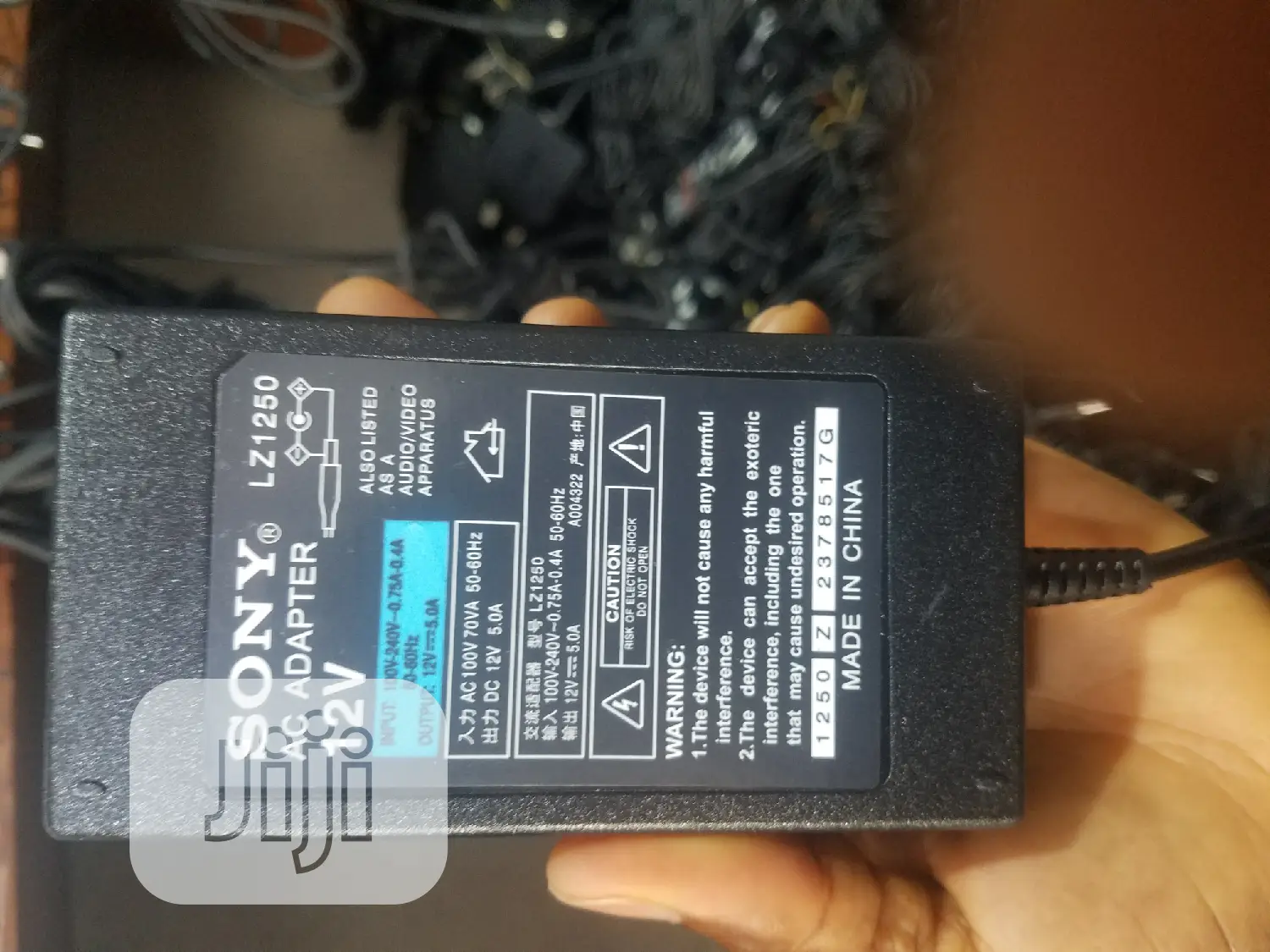 Follow Come Sony Charger 60W