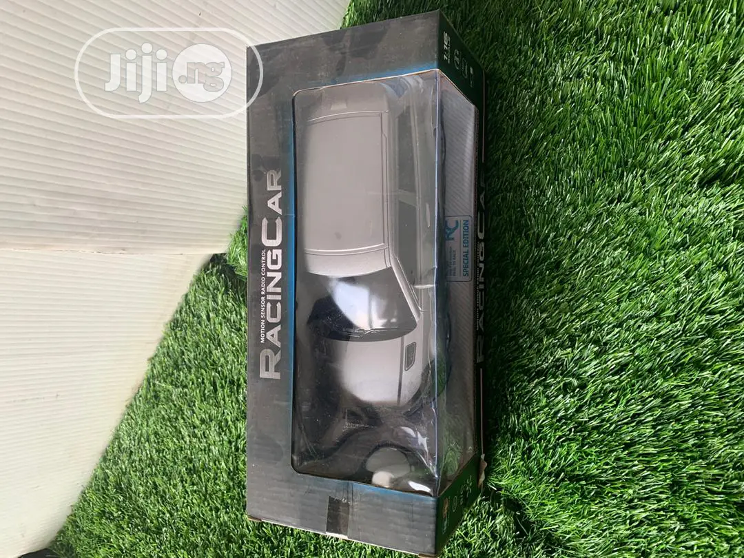 Racing Car(Battery Operated)