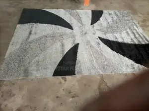 Luxury 4 by 6 Super Fluffy Living Room Center Rug.