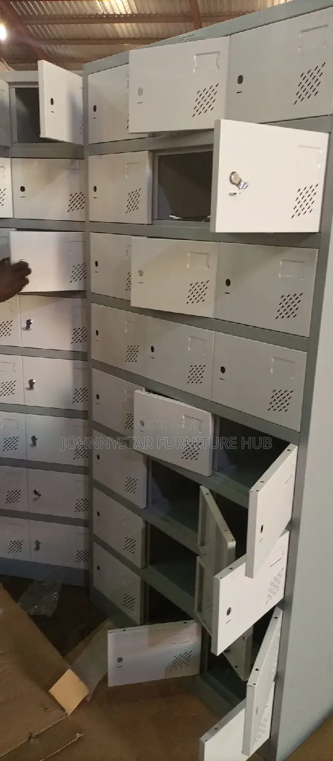 Metal Lockers by 24 Lockers