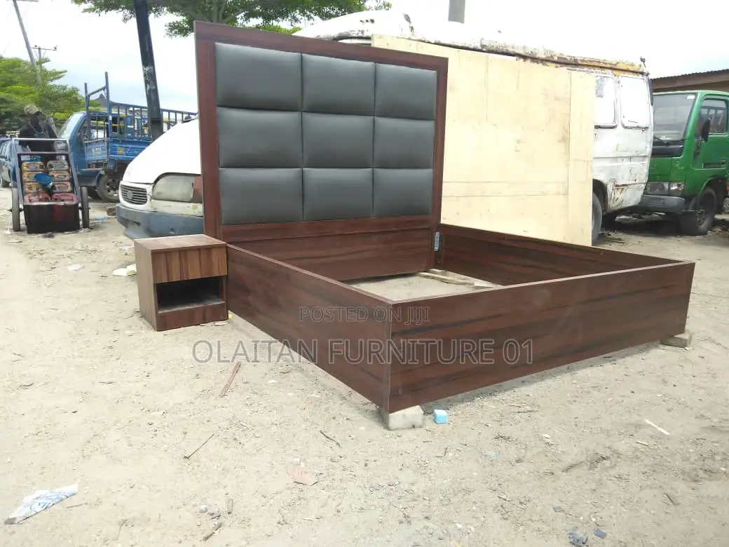 6*6 Master Bedframe