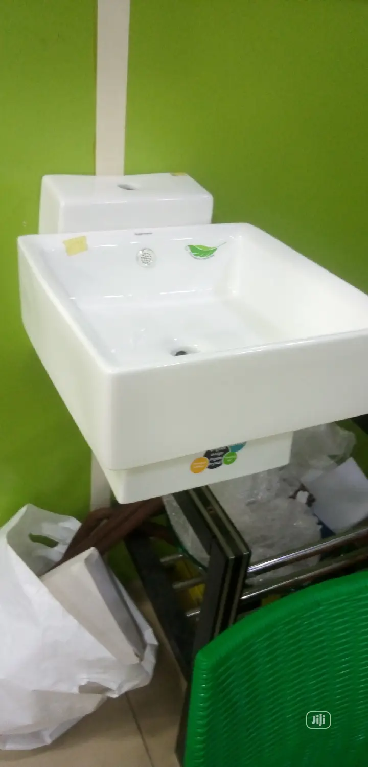 Executive Dinning Wash Hand Basin