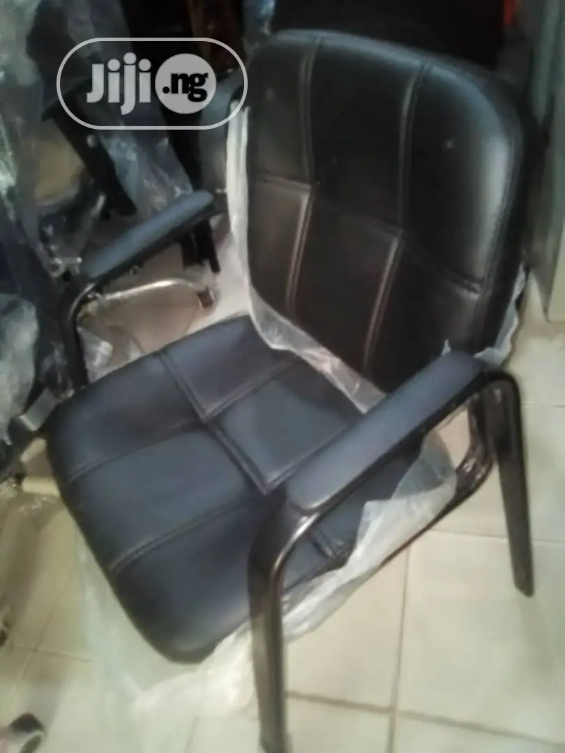 Visitors Chair