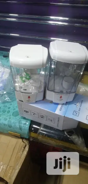 Automatic Liquide Soap Dispensers.