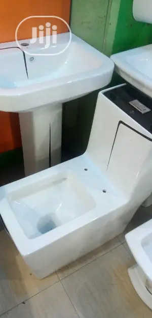 England Master Water Closets