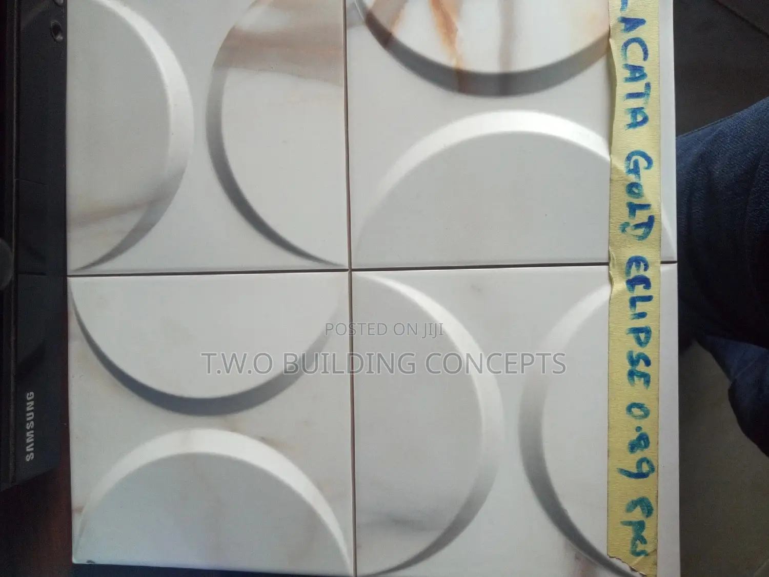 30/30 Spainish Wall Tile