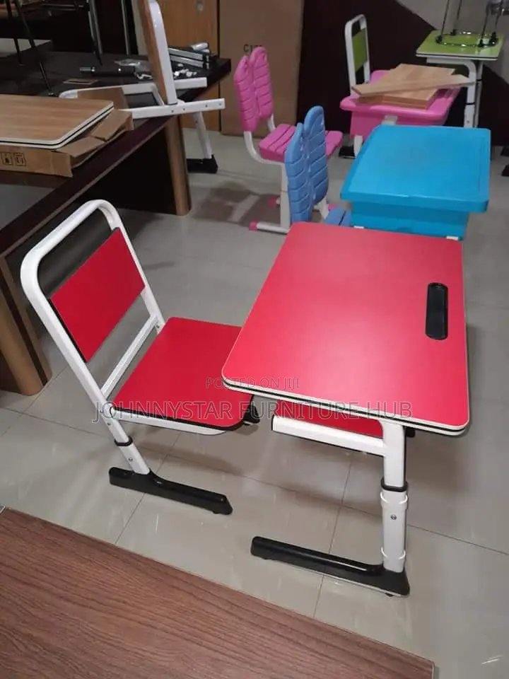 Students and Training Chairs With Tables