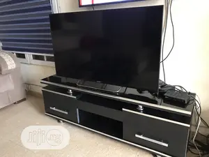 Unique Tv Stand With Glass Top