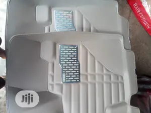Leather Foot Mats/Floor Mats for Your Car Floors