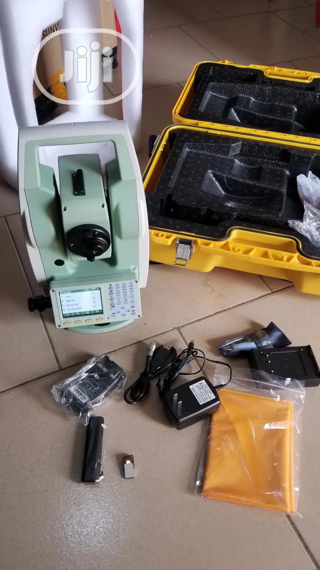 Sunway ATS Reflector-Less Total Station With Accessories