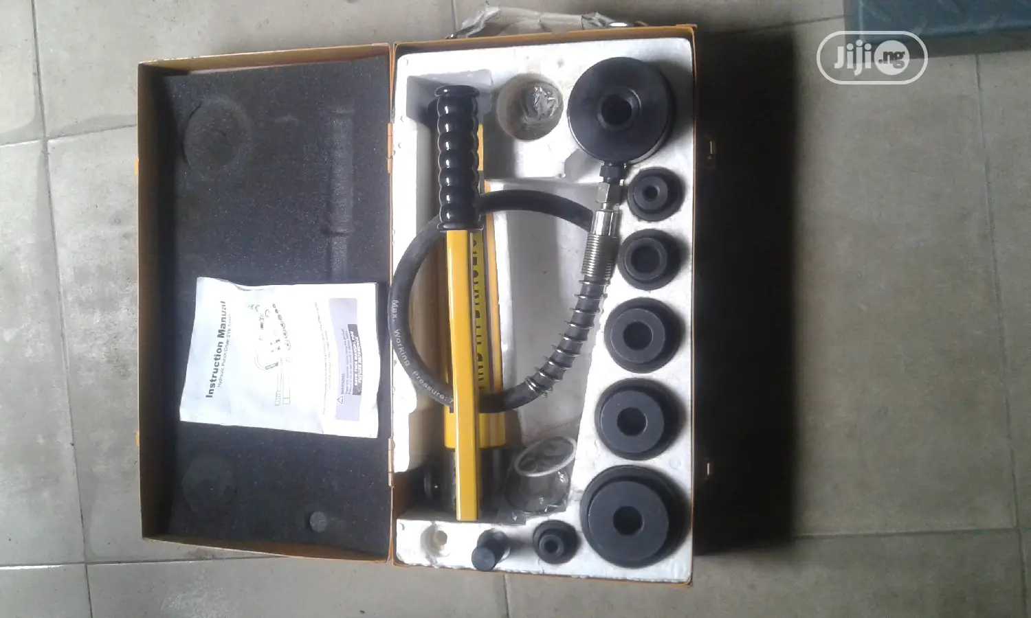 Hydraulic Holecutter