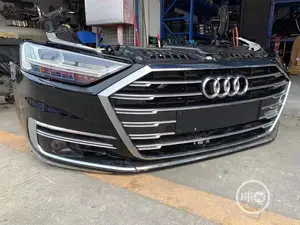 Complete Front Cut Audi Q7 2018 Model