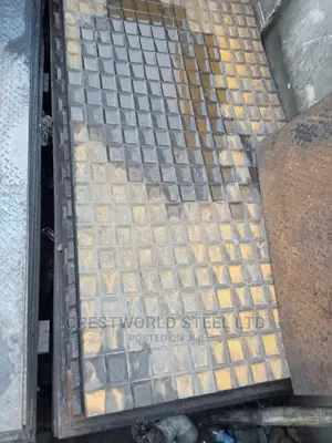 Chereked Plate