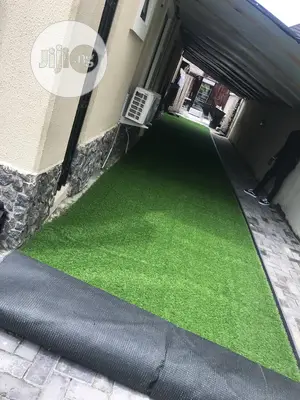 Grass Rugs For Spa Sit Out Enjoyment