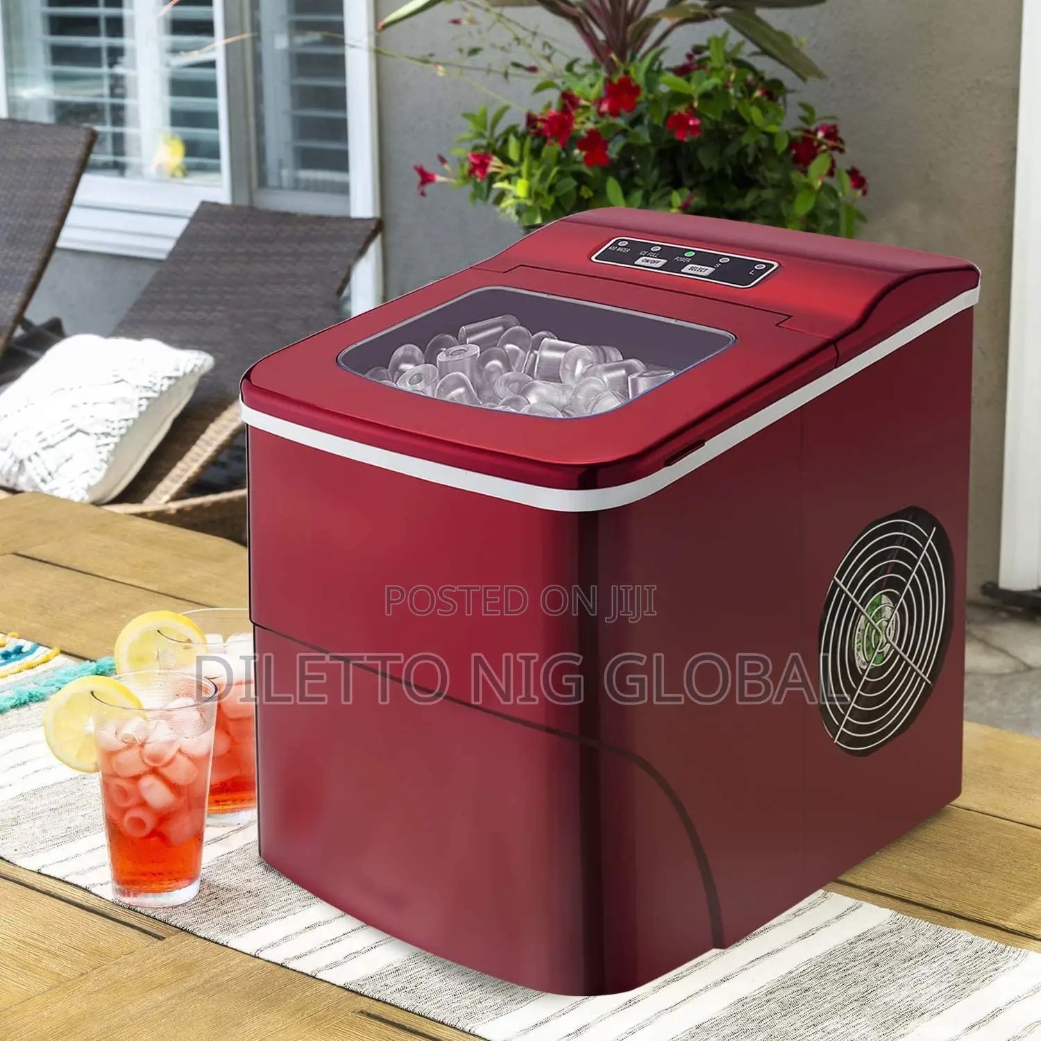 Ice Cube Maker