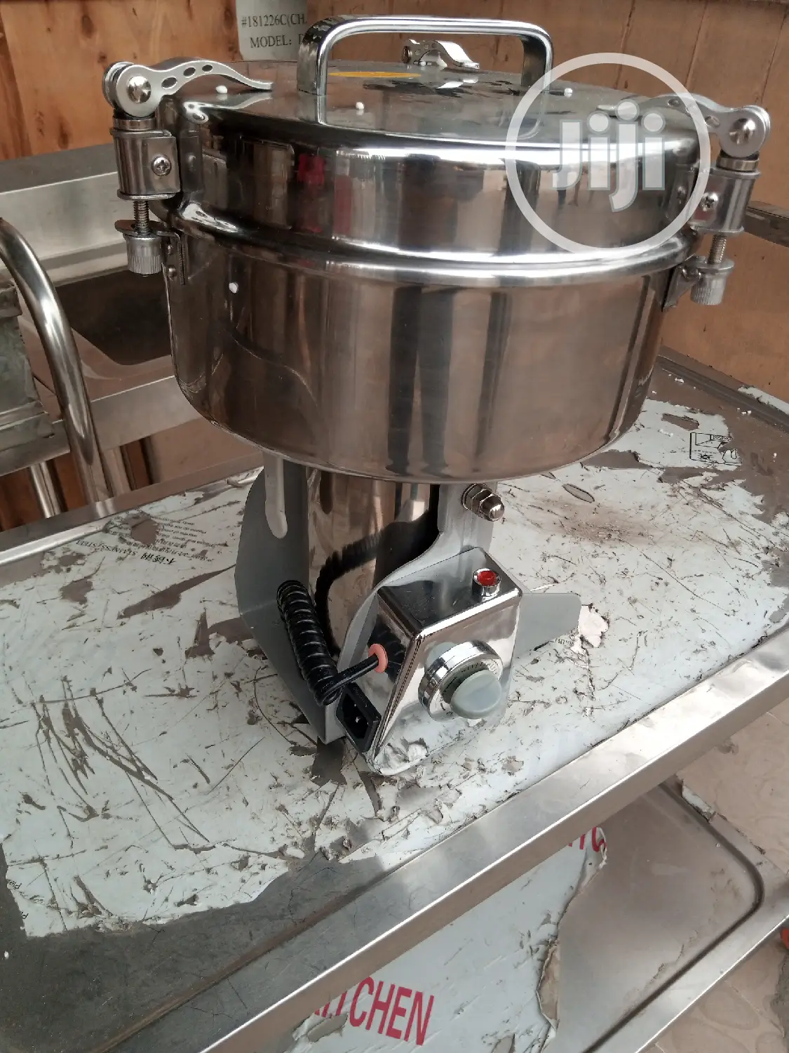 Stainless Powder Grinder 2000gm