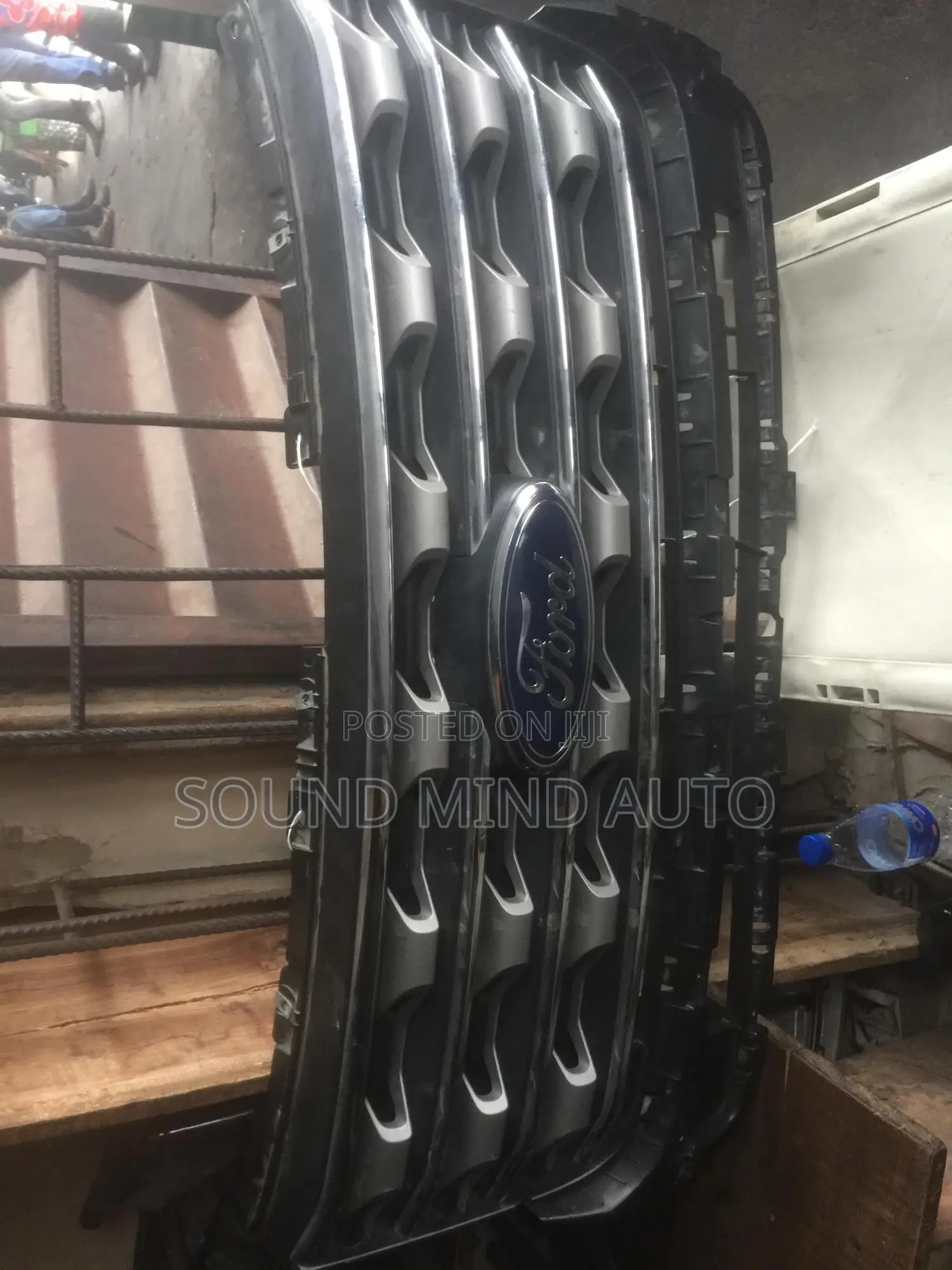 Ford Explore 2017 Model Front Grille