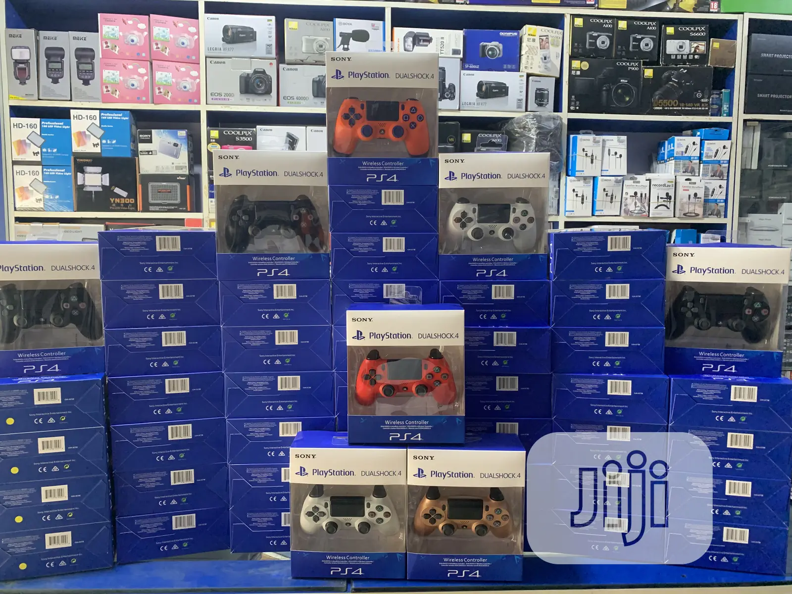 PS4 Controller