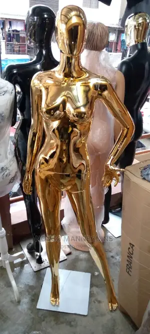 Chrome Gold Mannequins Displayi