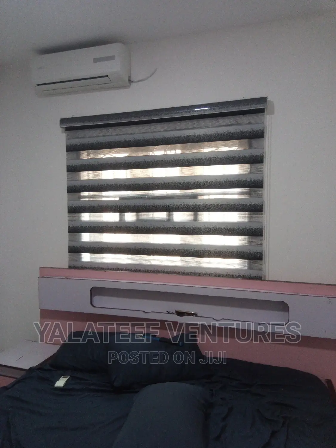 Window Blinds / Day Night/Vertical and Venetian Blind