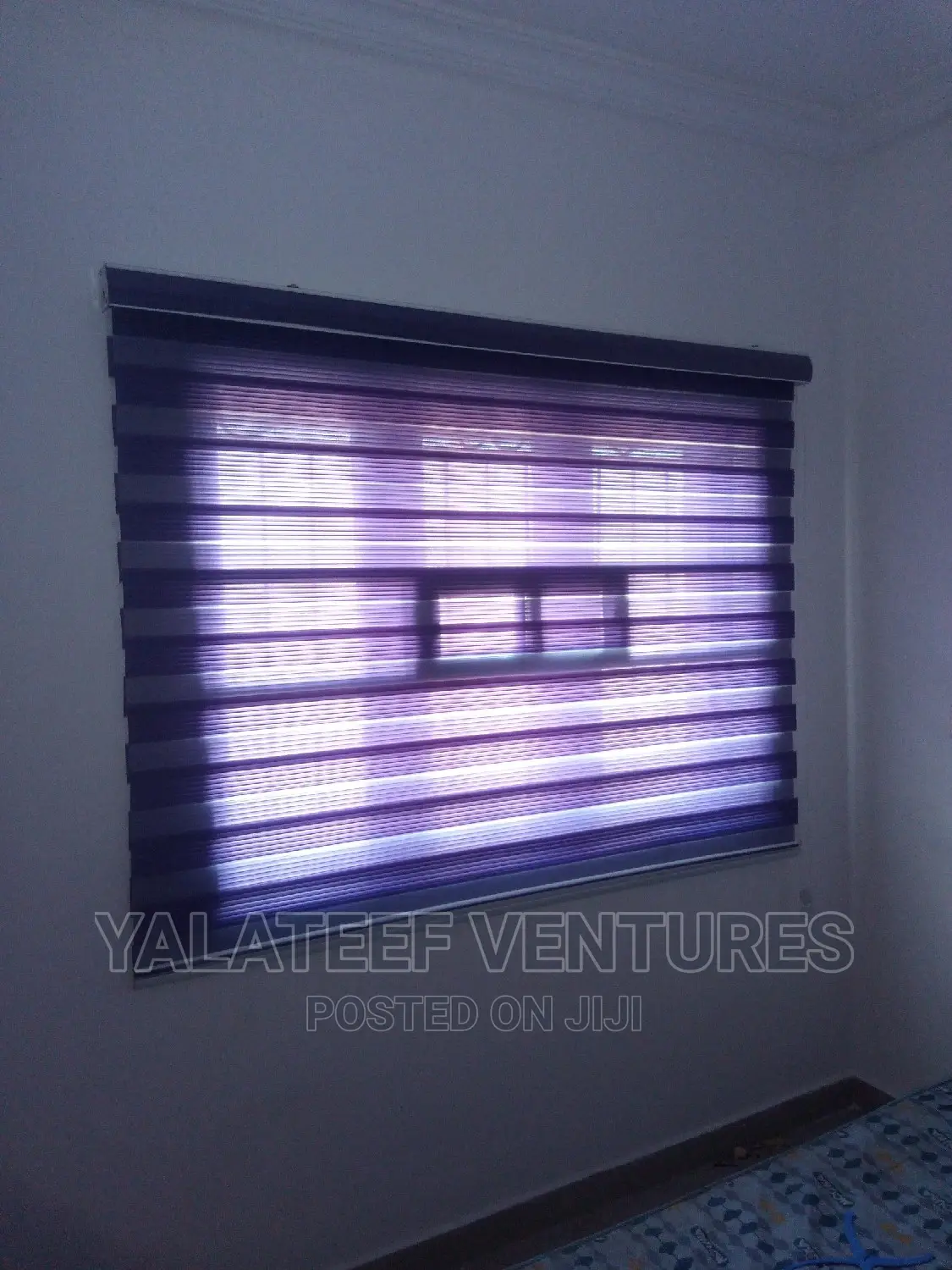 Window Blinds / Day Night/Vertical and Venetian Blind