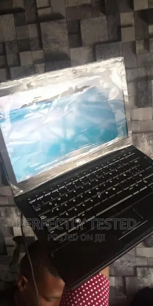 Laptop Dell Latitude E4310 4GB Intel HDD 320GB