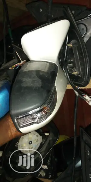 Side Mirror Toyota Venza 2010/2013