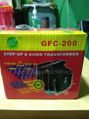 200w Good Fellows Stepup and Stepdown Transformer