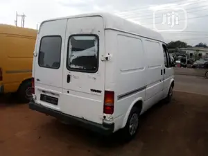 Ford Transit 2003