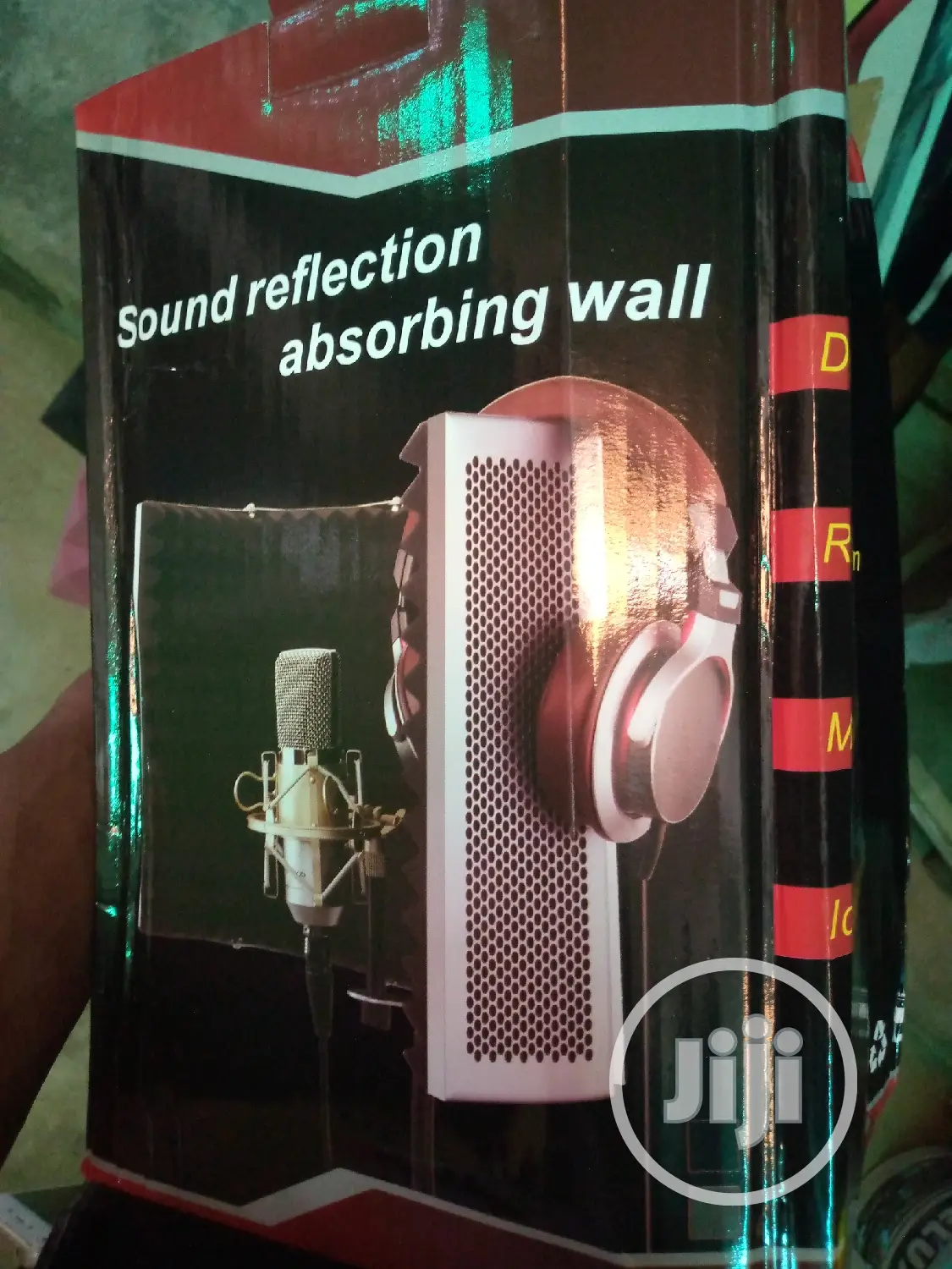 Sound Reflection Wall