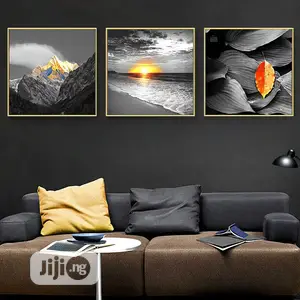 Artwork With Quailty Frame