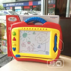 Portable Magnetic Drawing Board