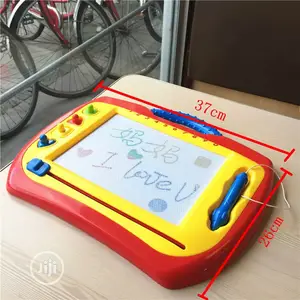 Portable Magnetic Drawing Board