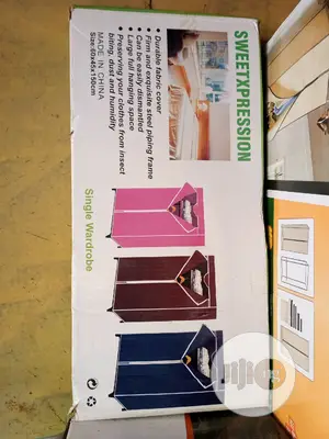 Mobile Wardrobe