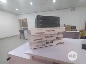 Hikvision 5mp / Ds-7216hqhi- Digital Video Recorder DVR