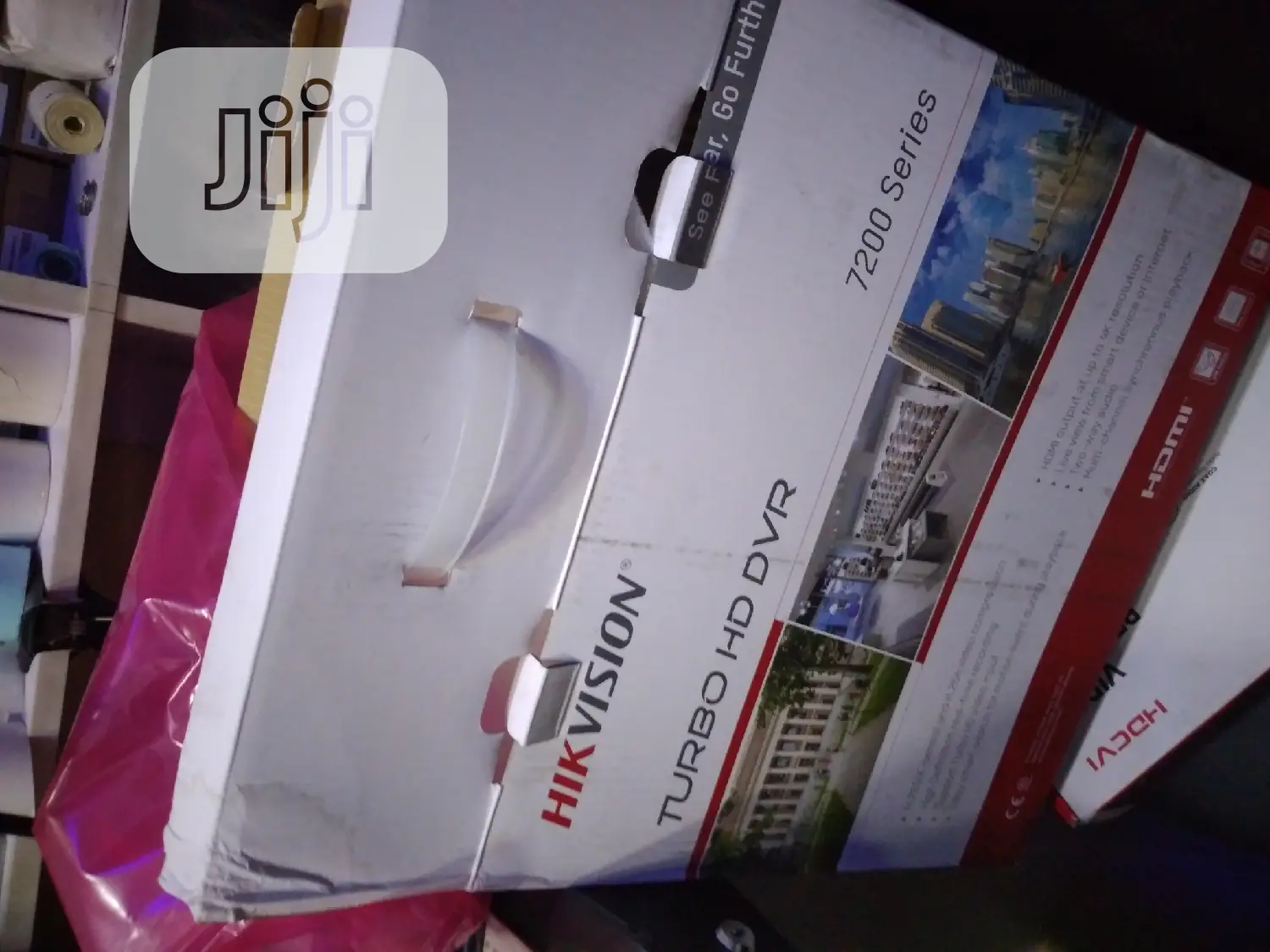 Hikvision 5mp / Ds-7216hqhi- Digital Video Recorder DVR
