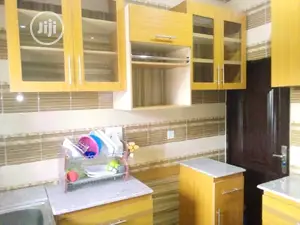 Kitchen Cabinet Interior