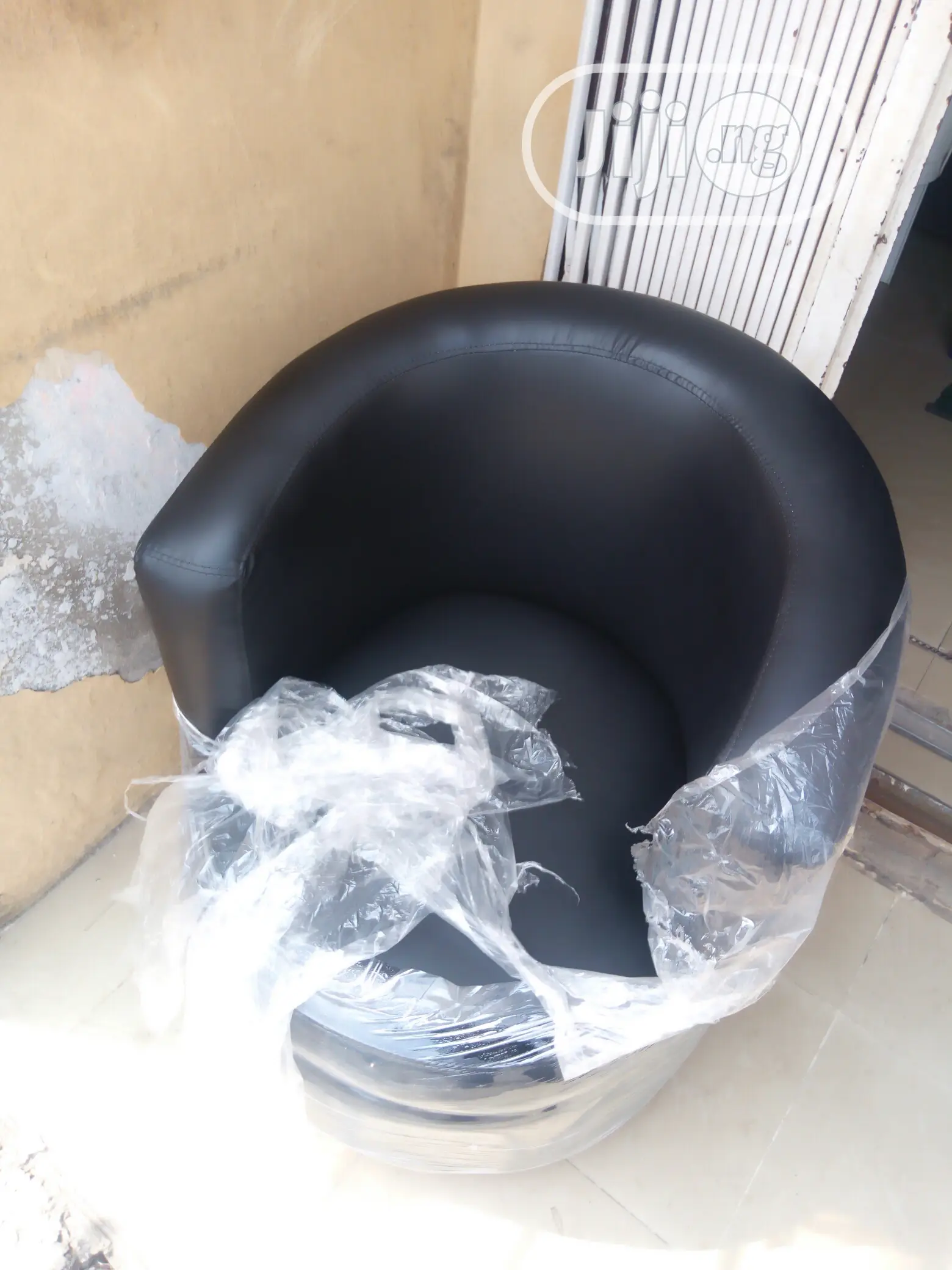 Single Sofa