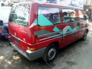 Volkswagen Transporter 2002 Red