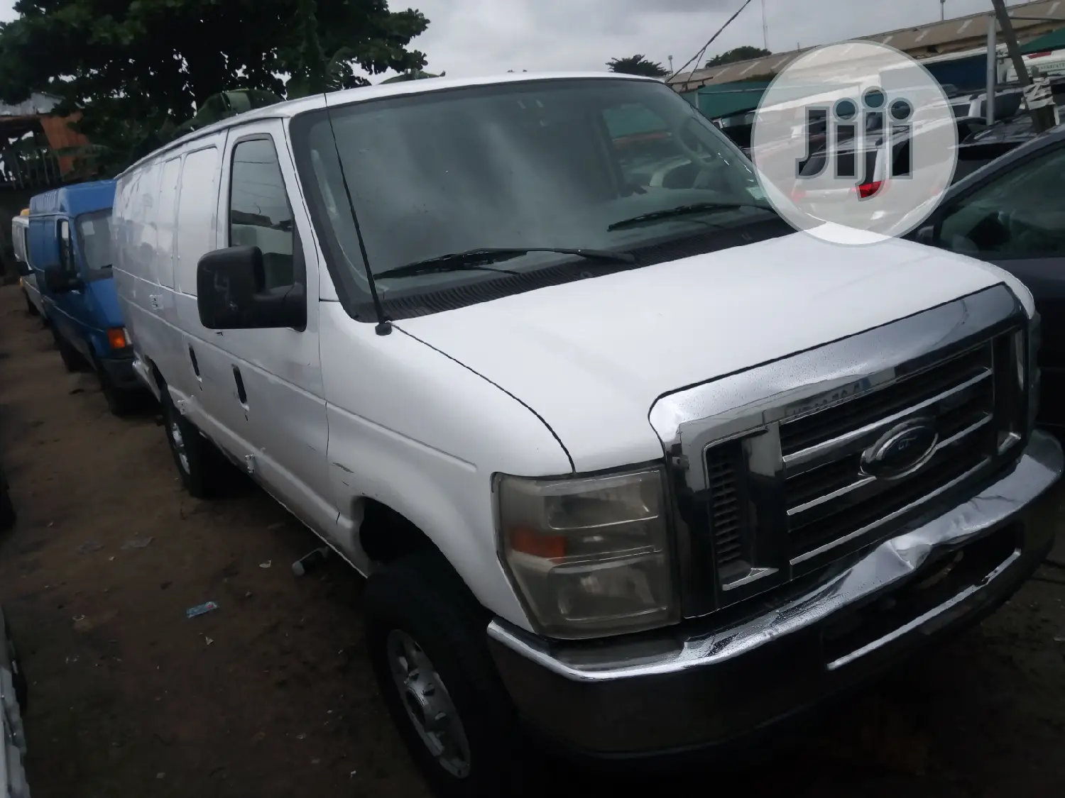 Ford E350 2006